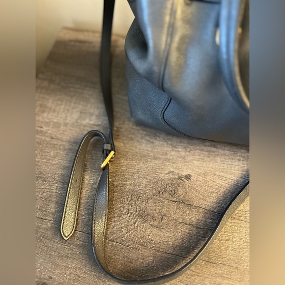 Beanpole Leather Crossbody Purse - Picture 12 of 14